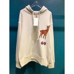 Gucci Hooded Sweatshirt with deer patch 475374 