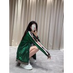 Gucci Oversize laminated jersey jacket 545652