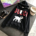 569828 Oversize sweatshirt with Gucci lamb