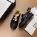 Gucci Lace-up shoe in leather and nylon 576048 black