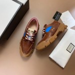 Gucci Lace-up shoe in leather and nylon 576048 brown