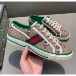 Disney x Gucci Tennis 1977 sneaker with Web 606111