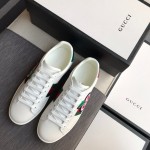 Gucci Ace sneaker with GG apple 611376