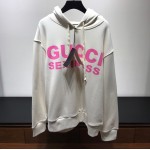 569828 Gucci Sexiness print sweatshirt