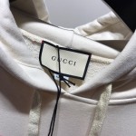 569828 Gucci Sexiness print sweatshirt