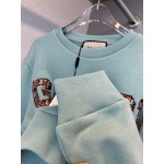 623450 Gucci Liberty sweatshirt with patches blue