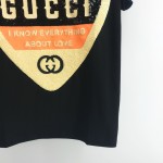 Gucci Oversize T-shirt with "Love" print 492347