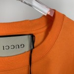 Gucci logo print T-shirt orange 493117