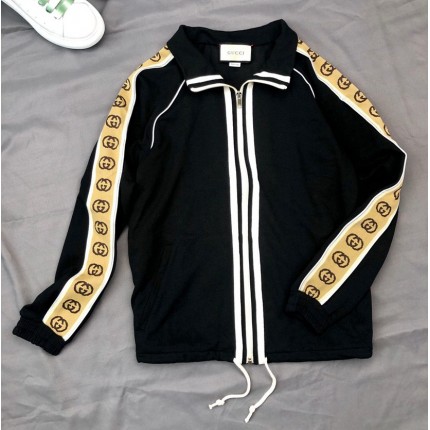 598861 Gucci Oversize technical jersey jacket black