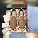 624733 Women's Gucci Tennis 1977 slip-on sneaker beige