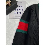 497037  Gucci Oversize cable knit cardigan black