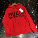 569828 Gucci Sexiness print sweatshirt red