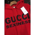 569828 Gucci Sexiness print sweatshirt red