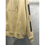 627079 Gucci logo print hooded sweatshirt camel 