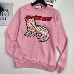 635847 Gucci cat print sweatshirt pink