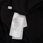 492347 Gucci Manifesto oversized T-shirt black 