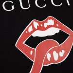 Gucci Oversize t-shirt with mouth black 493117