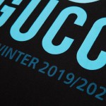 493117 Gucci Manifesto print T-shirt black