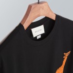 548334 Gucci deer patch T-shirt black