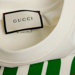 T-shirt with Gucci Blade print 565806 xiazy white