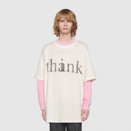 616036 Gucci 'think/thank' print oversize T-shirt