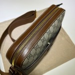 675891 Gucci Messenger bag with Interlocking G