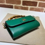 675795 Gucci Diana mini shoulder bag green