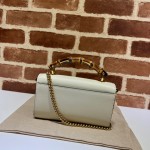 675795 Gucci Diana mini shoulder bag white