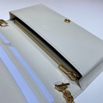 Gucci Horsebit 1955 wallet with chain white 621892