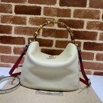 GUCCI DIANA MEDIUM SHOULDER BAG 746124 OFF WHITE