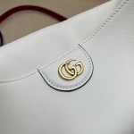 GUCCI DIANA MEDIUM SHOULDER BAG 746124 OFF WHITE