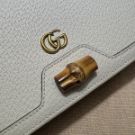 GUCCI DIANA MINI BAG WITH BAMBOO 696817 OFF WHITE