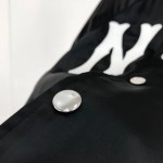 Gucci Jacket with NY Yankees patch 543590 in Black