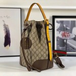 Gucci GG supreme backpack 473875-8856