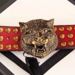 Gucci Red Leather studs belt with feline head 409420