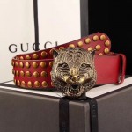 Gucci Red Leather studs belt with feline head 409420