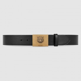 Gucci Leather belt with feline buckle black 429021