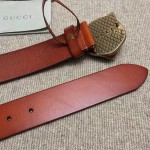 Gucci Leather belt with feline head 451230