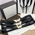 Gucci Leather belt with moth buckle 493433