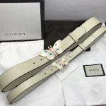 Gucci Leather belt with moth buckle 493433