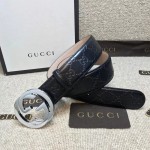 Gucci Signature belt with G buckle Black 411924