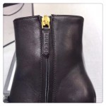 Gucci Leather ankle boot 408210