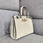 Gucci Zumi grainy leather medium top handle bag in White