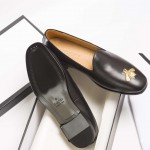 Gucci embroidered bee Leather loafer black 527935