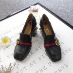 Gucci Leather mid-heel loafer black 425943