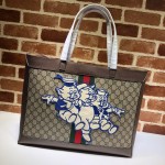 Gucci Ophidia GG tote with Three Little Pigs 547947