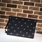 Gucci Bee Star leather messenger 450976