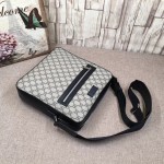 Gucci GG supremme flat messenger 473878-9769