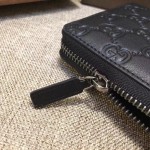 Gucci Gucci Signature Web zip around wallet black 408831