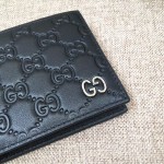 Gucci Signature wallet 473916